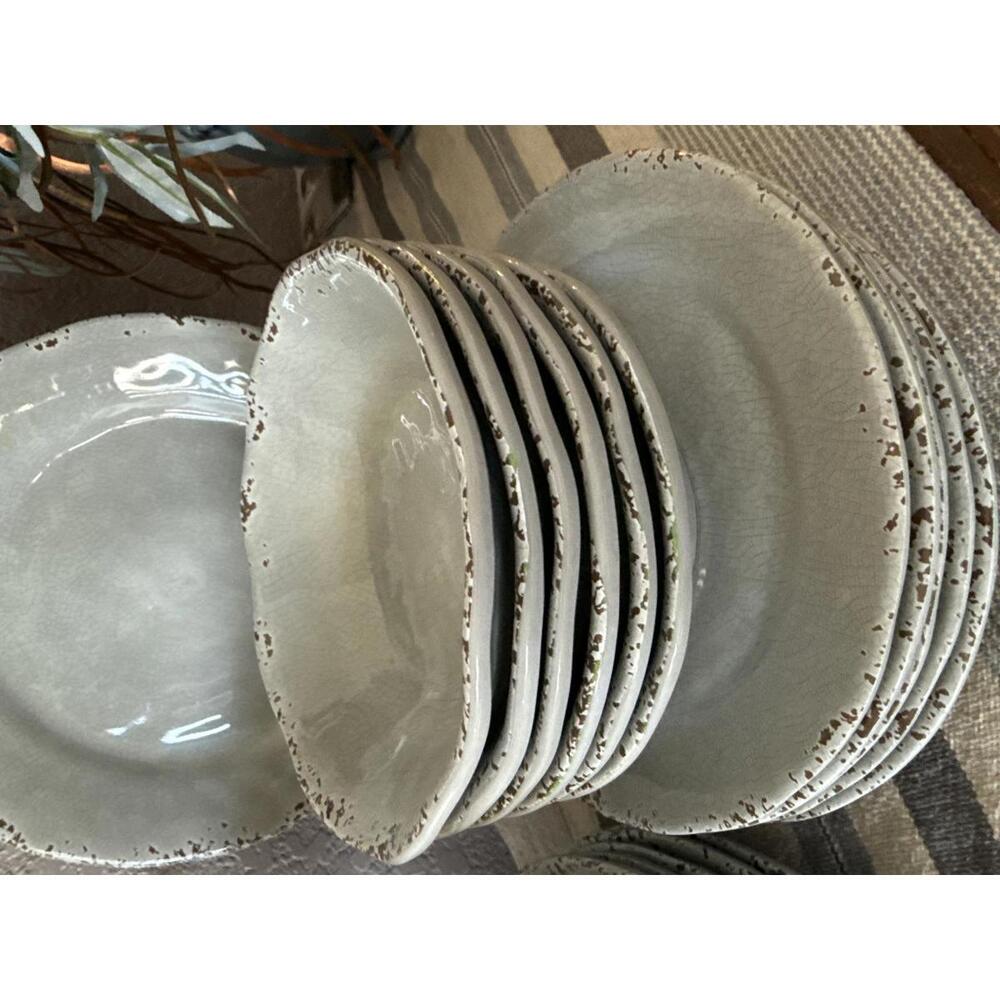 Il Mulino Rustic Style Dinnerware Set with Serving Utensils - Picture 4 of 8